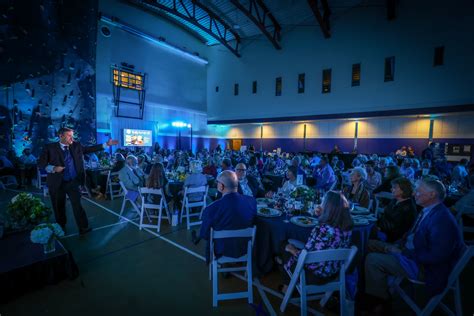bay area fundraising auctioneers|Stellar Fundraising Auctions.